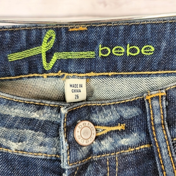 bebe jeans blue Size 26 fade to dark wash embellished tiger eye stones low rise - Picture 8 of 9